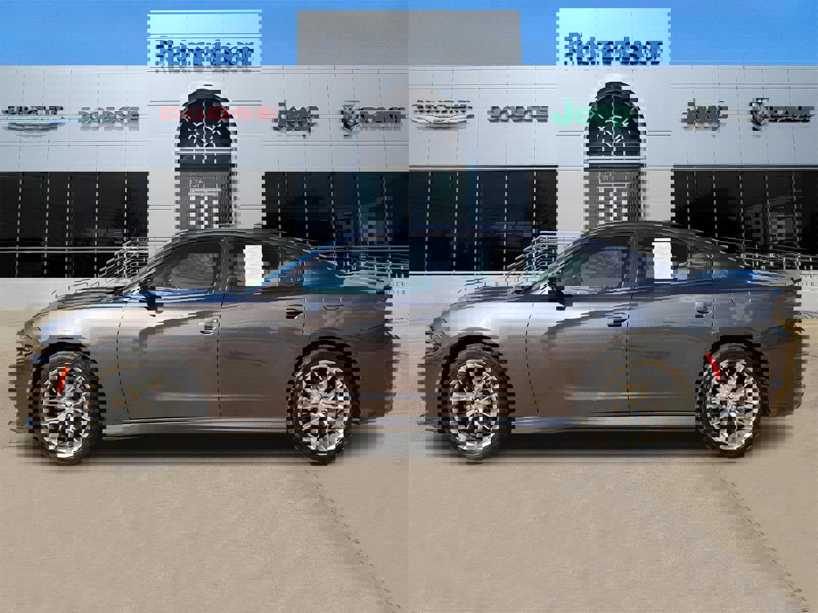 Certified 2023 Dodge Charger GT image 3