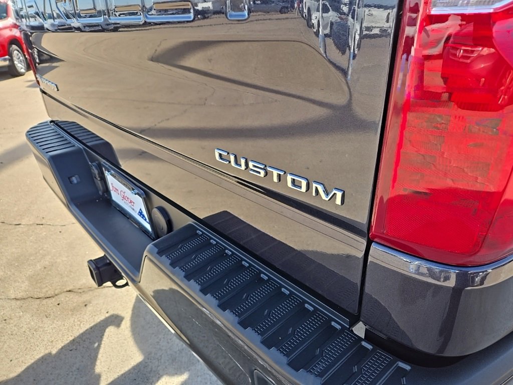 Used 2023 Chevrolet Silverado 1500 Custom Trail Boss image 38