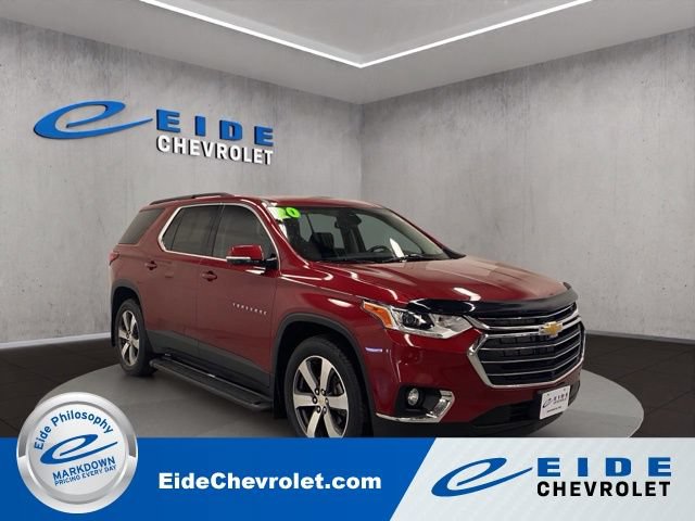 Used 2020 Chevrolet Traverse LT w/ LT Premium Package AWD/4WD image 1