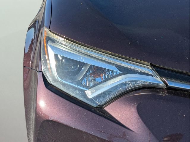 Used 2016 Toyota RAV4 Limited FWD image 31