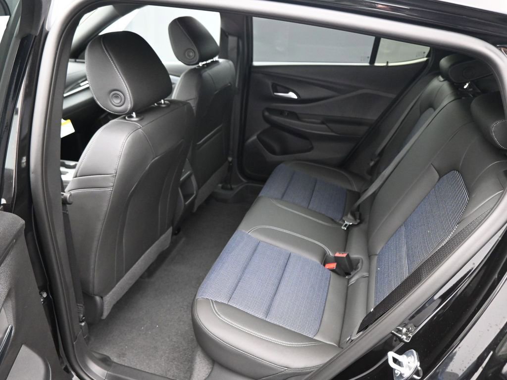 New 2026 Buick Envista Preferred w/ Convenience I Package FWD image 17