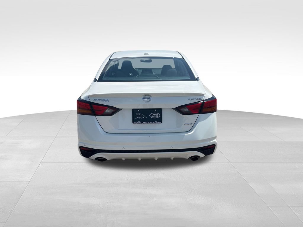 Used 2019 Nissan Altima 2.5 Platinum AWD/4WD image 4