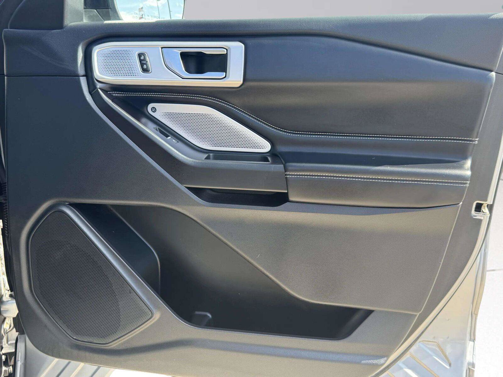 Used 2020 Ford Explorer ST w/ Premium Technology Package AWD/4WD image 46