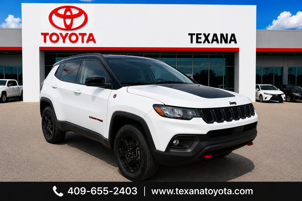 Used 2023 Jeep Compass Trailhawk AWD/4WD video 1