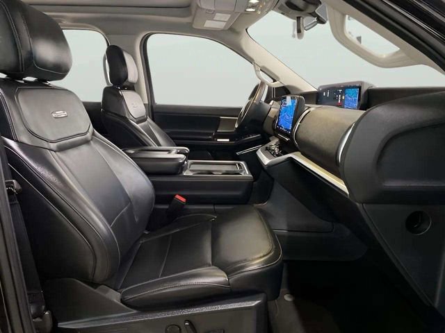 Used 2025 Ford Expedition Max Platinum AWD/4WD image 38