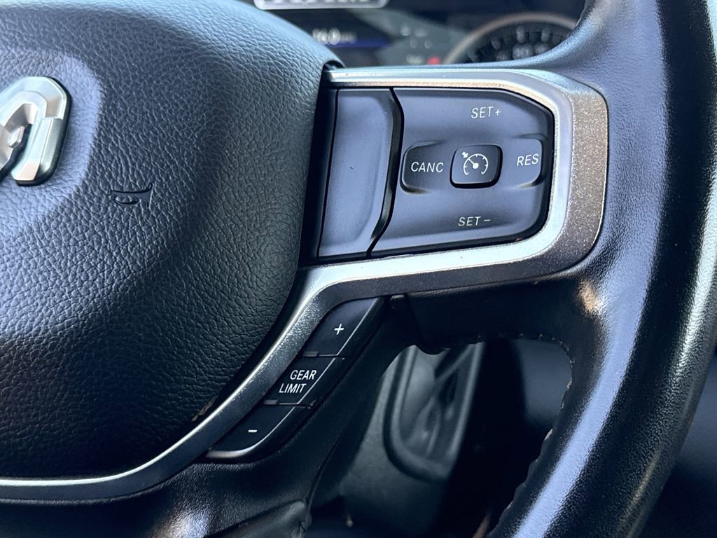 Used 2024 RAM 2500 Laramie AWD/4WD image 31
