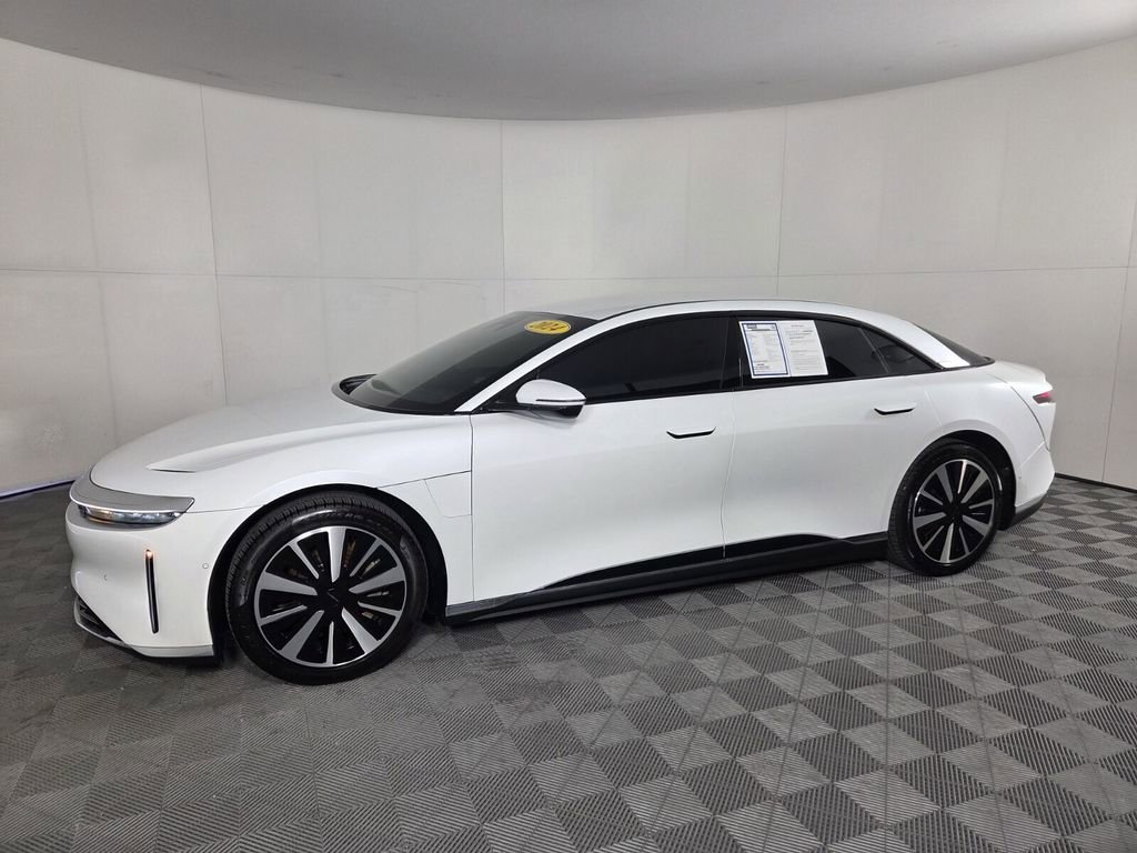 Used 2024 Lucid Air Pure RWD image 9
