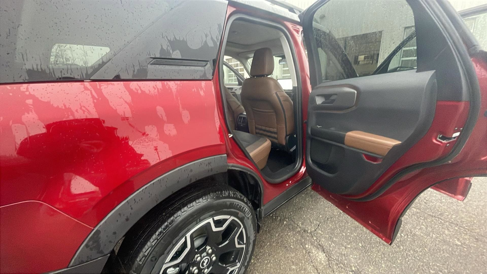 Certified 2025 Ford Bronco Sport Outer Banks w/ Outer Banks Tech Package+ image 23