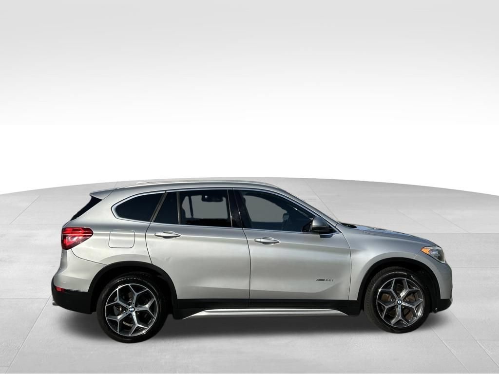 Used 2018 BMW X1 xDrive28i AWD/4WD image 7