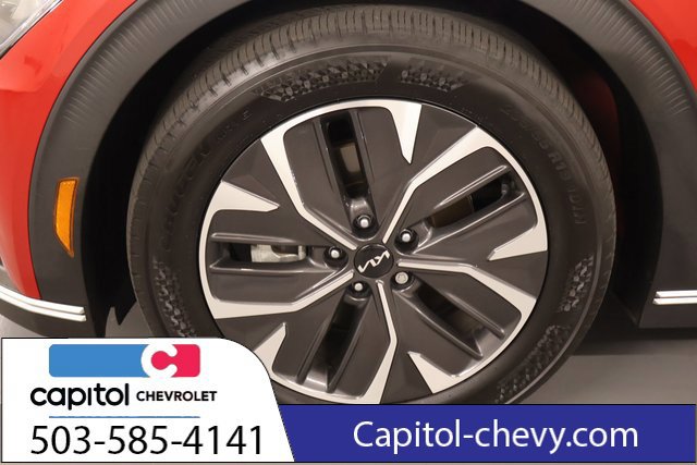 Used 2024 Kia EV6 Light RWD image 8