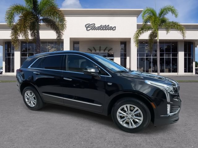 Certified 2023 Cadillac XT5 Luxury w/ LPO, Floor Liner Package FWD image 17