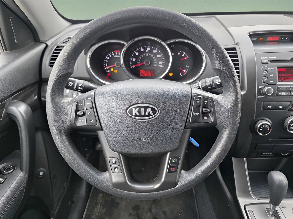 Used 2013 Kia Sorento LX image 21