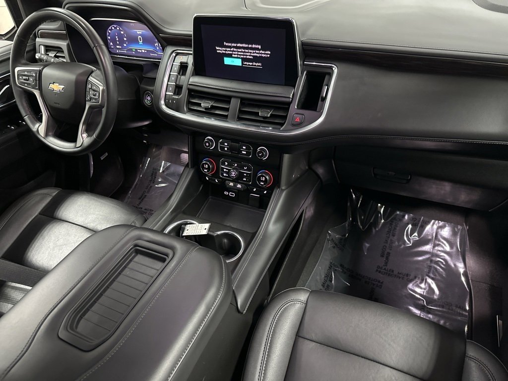 Used 2024 Chevrolet Suburban LT image 11