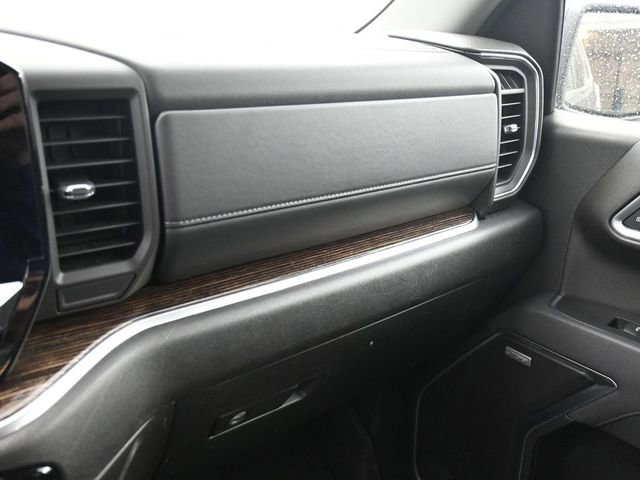 Used 2025 GMC Sierra 1500 Elevation w/ Preferred Package image 30