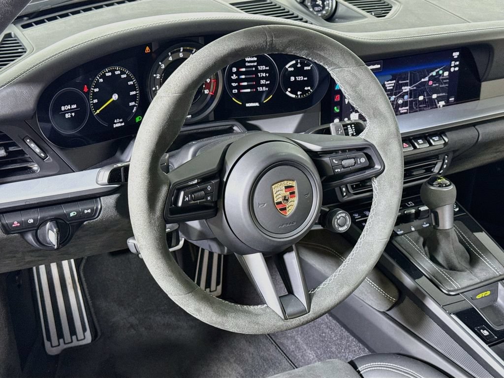 Certified 2023 Porsche 911 GT3 RWD image 12