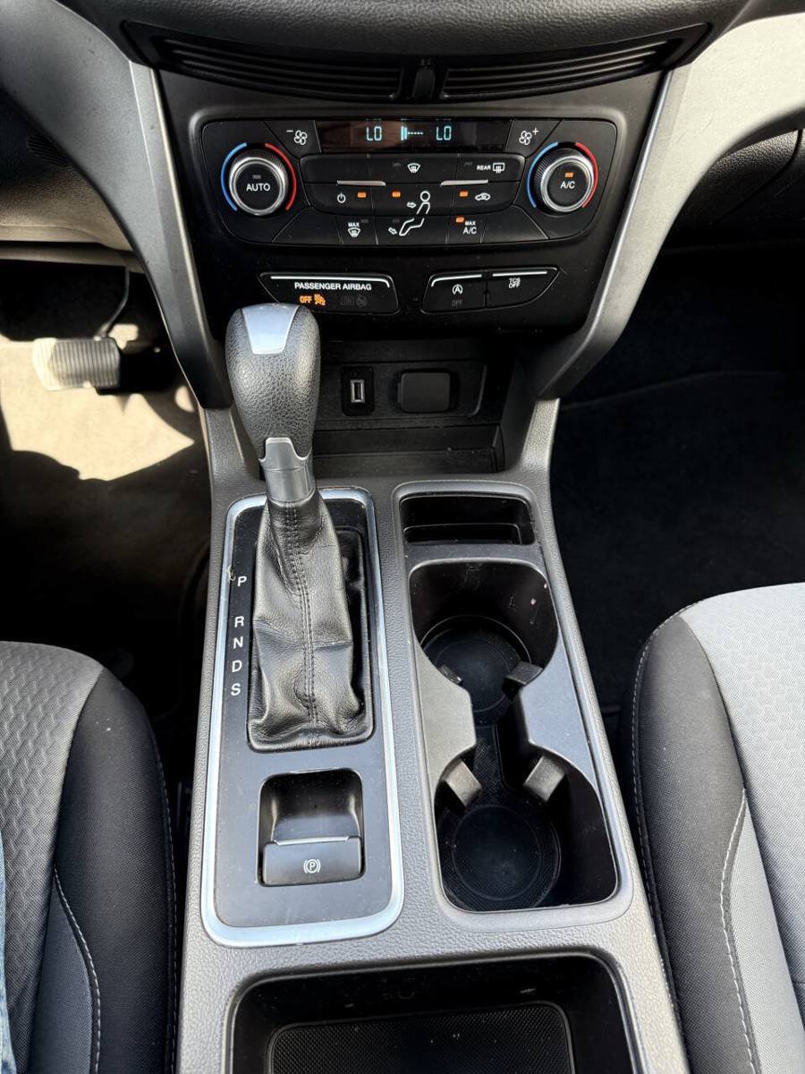 Used 2018 Toyota Tundra Limited w/ Limited Premium Package AWD/4WD image 24