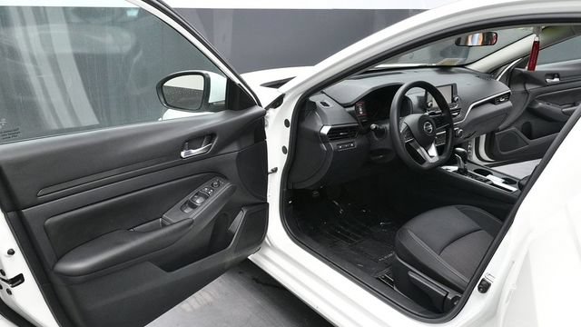 Used 2021 Nissan Altima 2.5 S FWD image 31