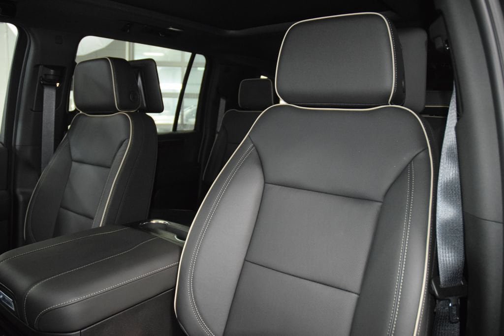 New 2026 Chevrolet Suburban Premier AWD/4WD image 42