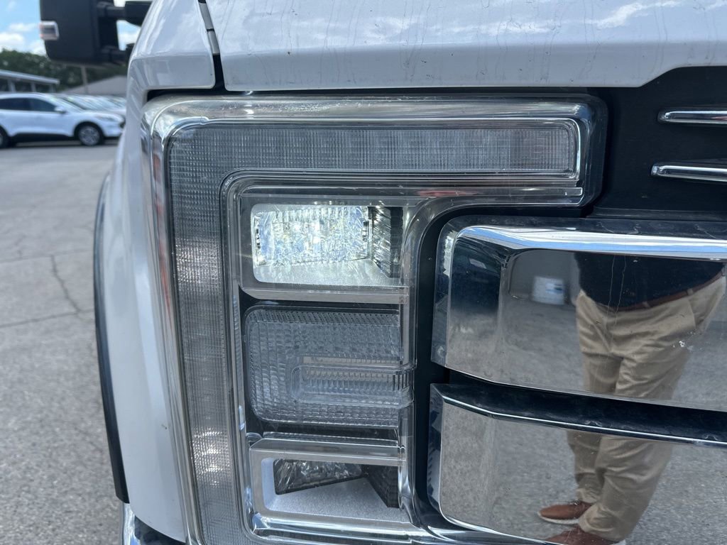Used 2019 Ford F250 Lariat w/ Lariat Ultimate Package AWD/4WD image 17