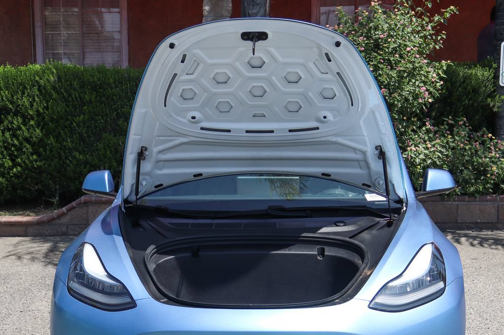Used 2020 Tesla Model 3 Long Range AWD/4WD image 11