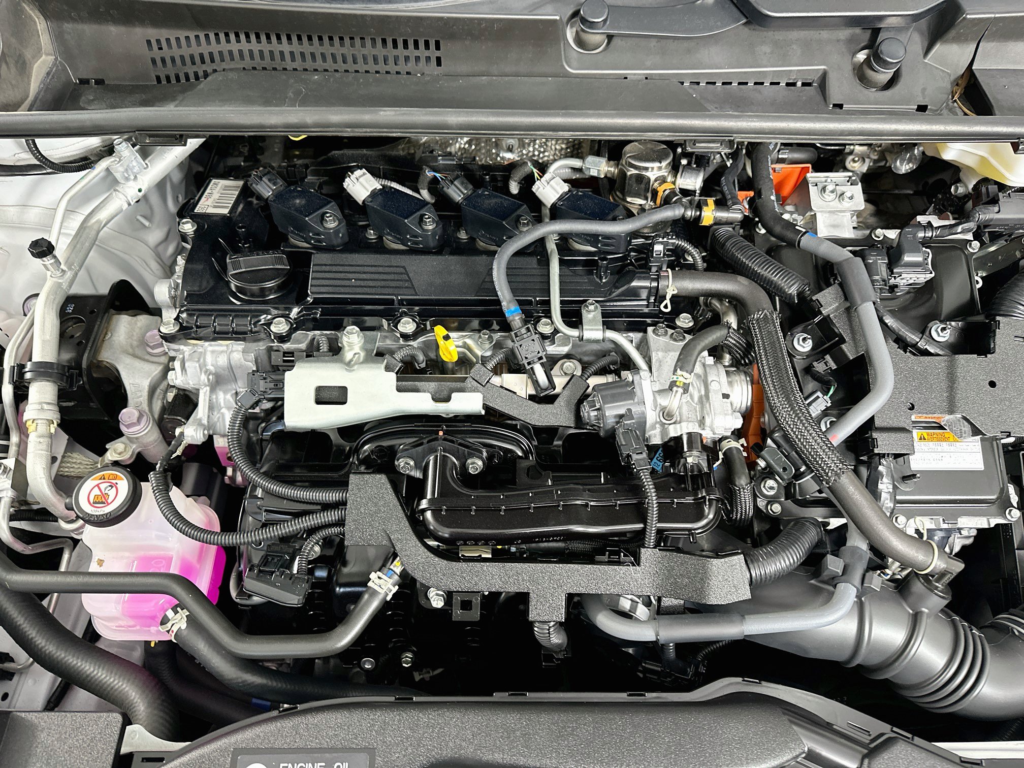 Used 2024 Toyota Prius LE FWD image 33