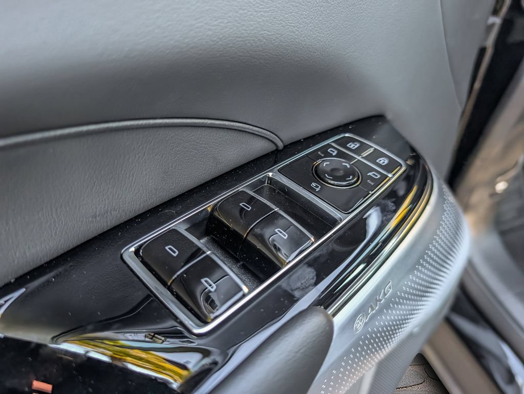 New 2026 Cadillac Lyriq Premium Sport AWD/4WD image 10