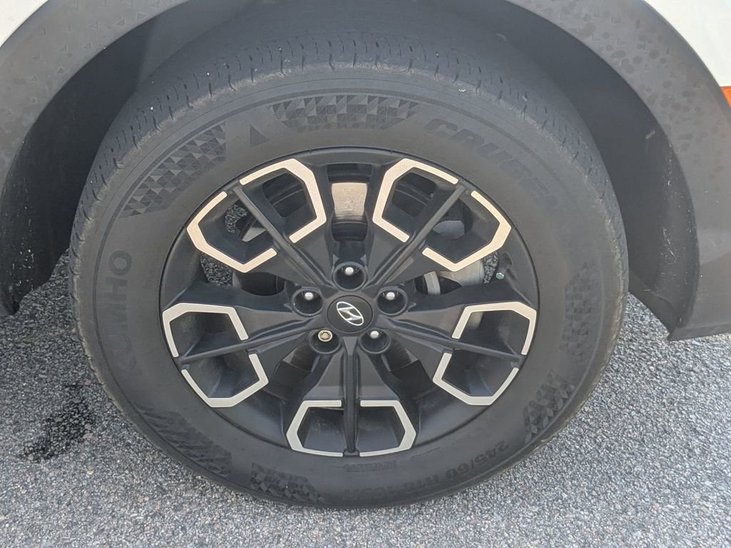 Used 2022 Hyundai Santa Cruz SEL Premium w/ Cargo Package AWD/4WD image 13