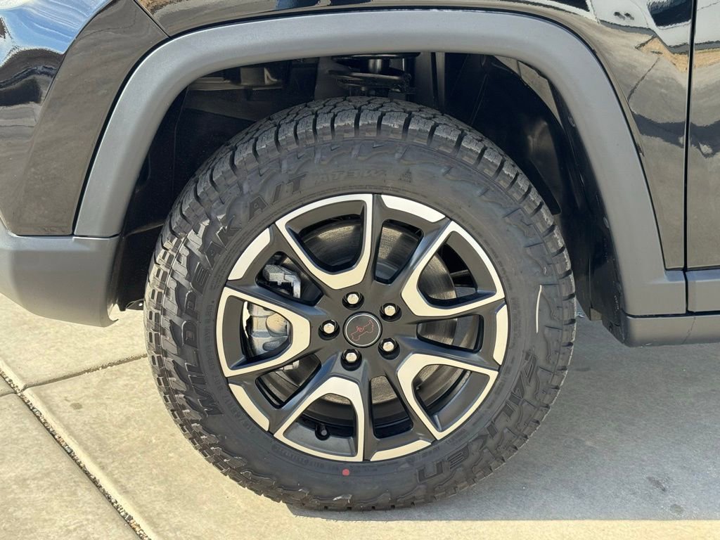 New 2026 Jeep Compass Trailhawk image 8