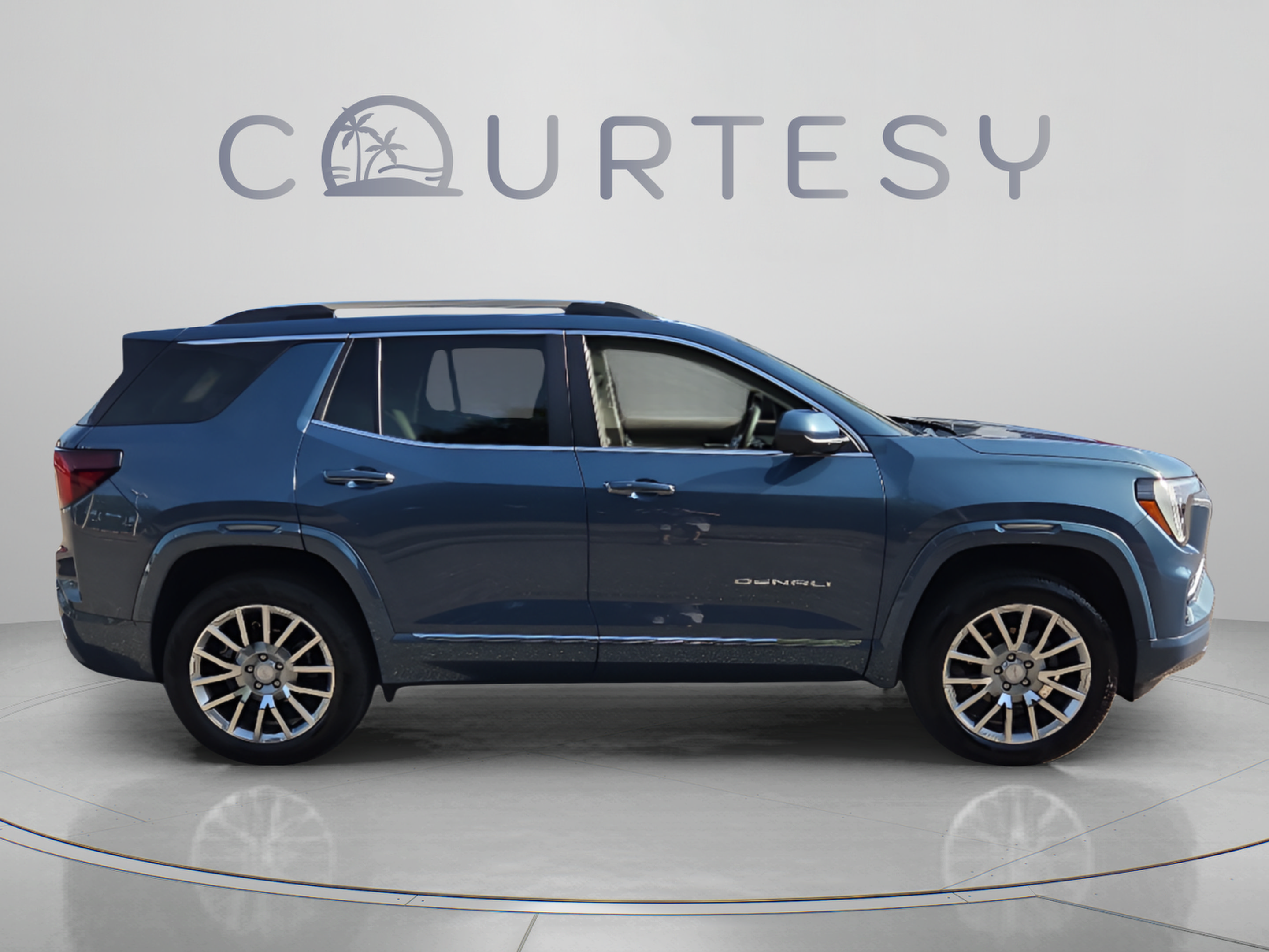 Used 2026 GMC Terrain Denali AWD/4WD image 7