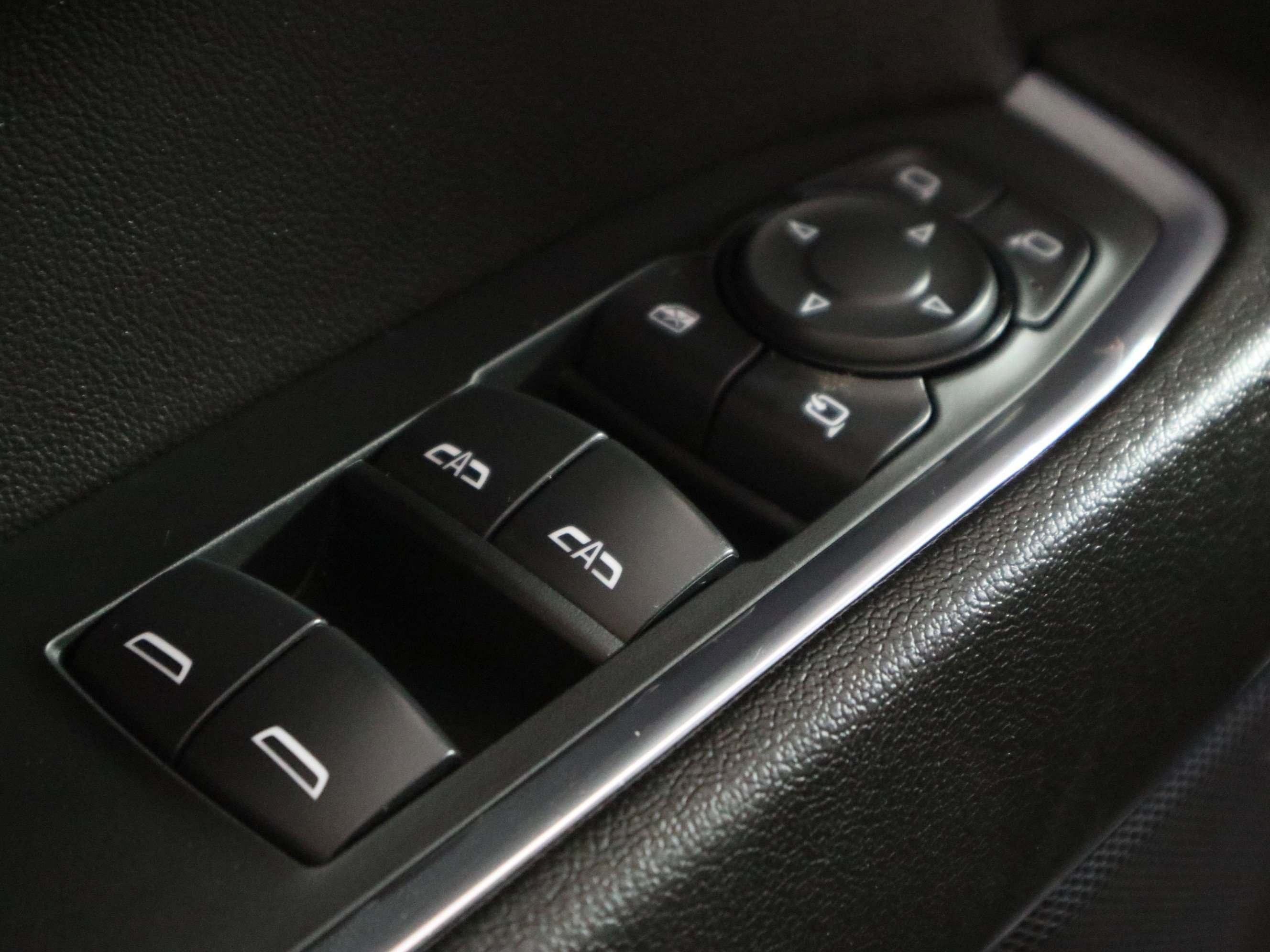 Used 2024 GMC Sierra 1500 SLT w/ SLT Premium Package image 31