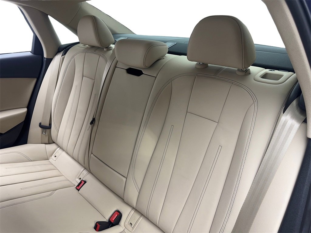 Used 2022 Audi A4 2.0T Premium w/ Convenience Package image 34