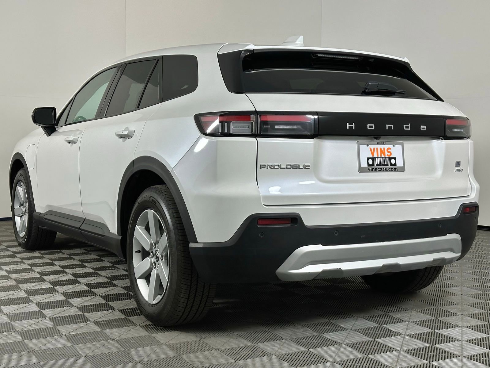 Used 2024 Honda Prologue EX image 39