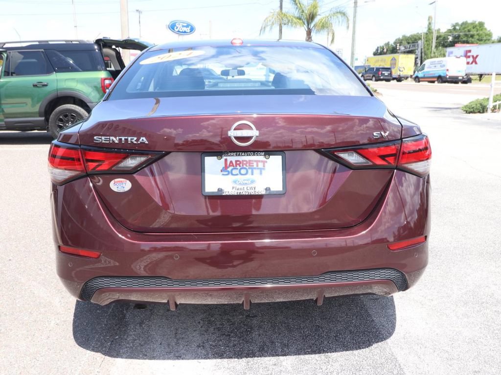 Used 2024 Nissan Sentra SV FWD image 13