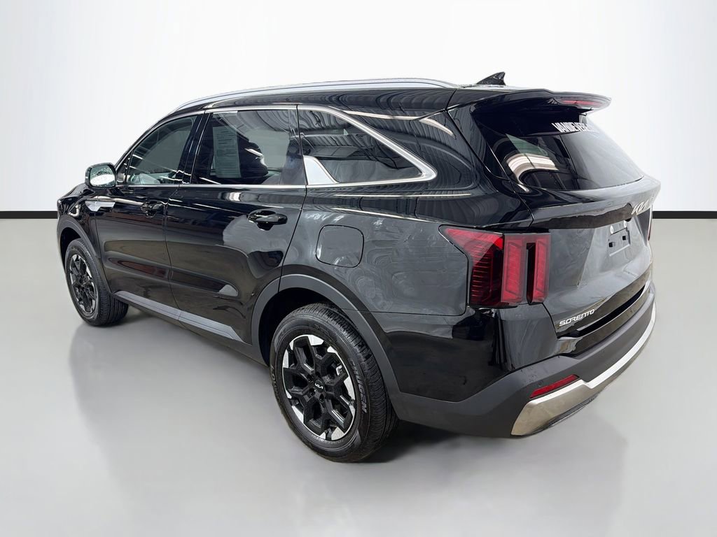 Used 2026 Kia Sorento S AWD/4WD image 8