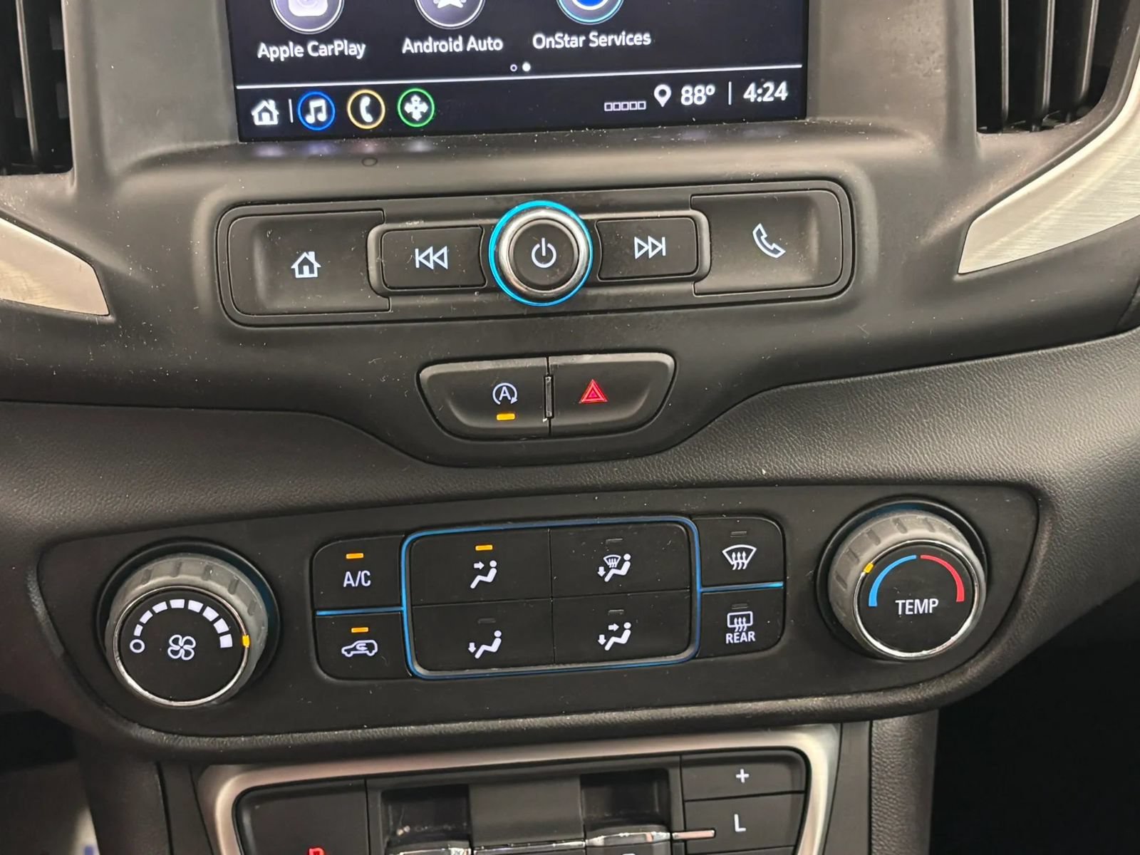 Used 2024 GMC Terrain SLE w/ Elevation Edition FWD image 42
