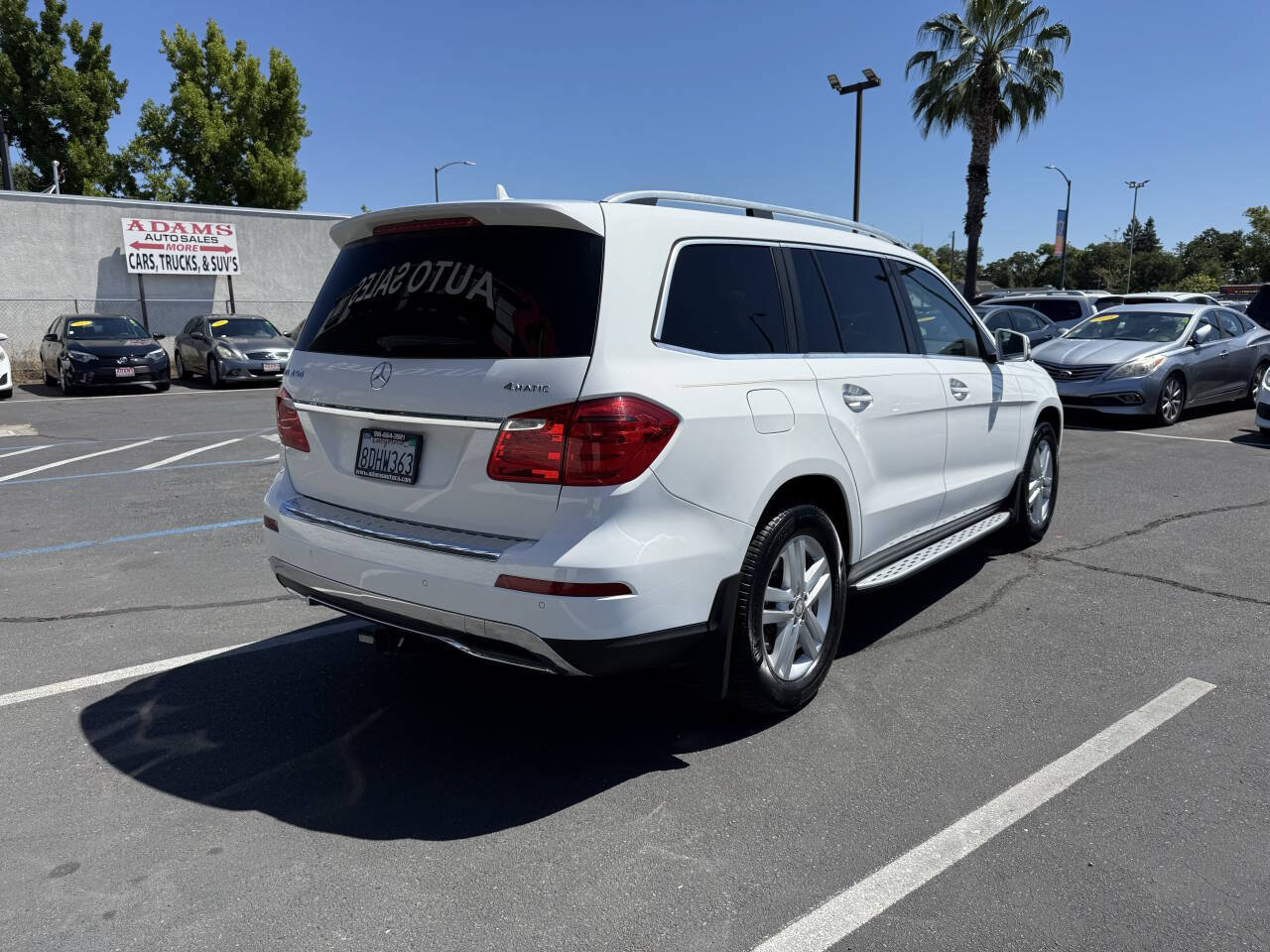 Used 2016 Mercedes-Benz GL 450 4MATIC image 3