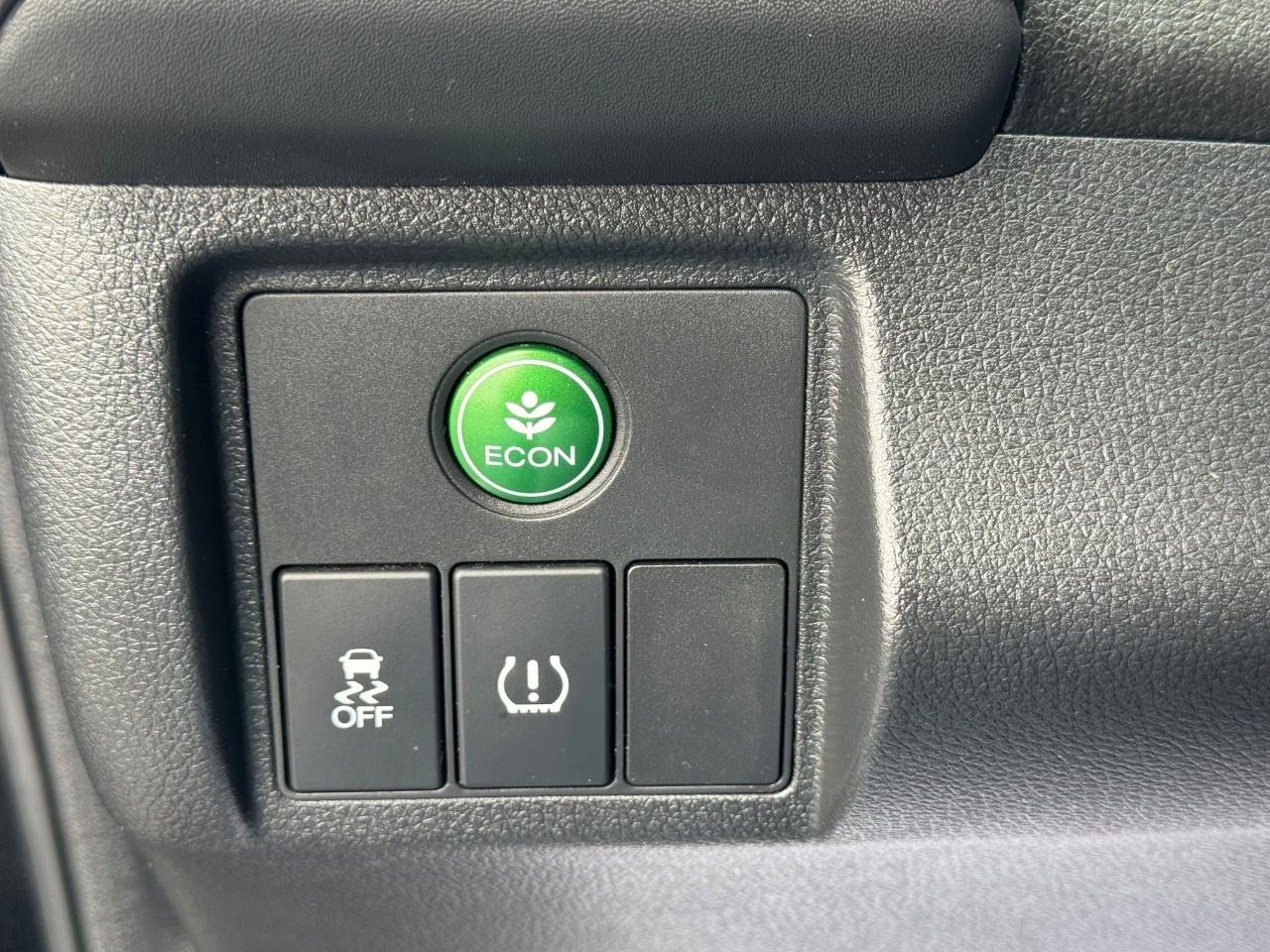 Used 2022 Honda HR-V Sport image 21