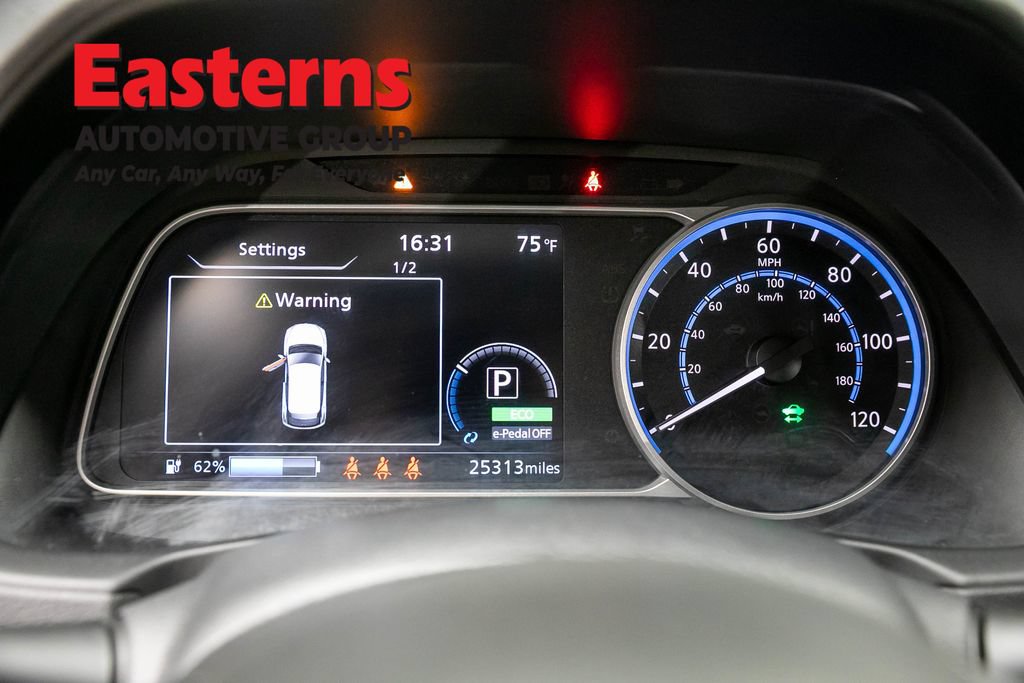 Used 2023 Nissan Leaf S FWD image 17