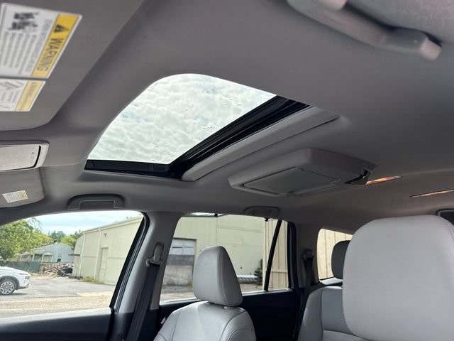 Used 2021 Honda Pilot Touring image 21