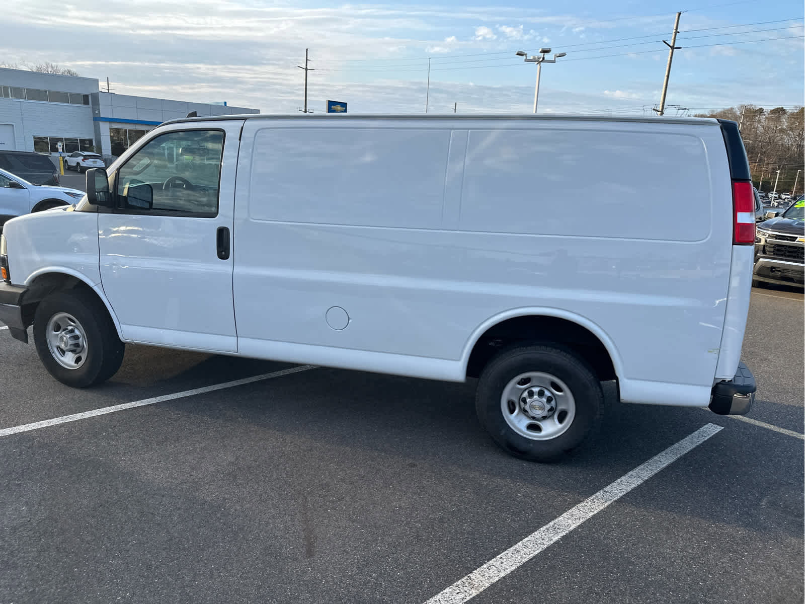 Certified 2024 Chevrolet Express 2500 w/ Driver Convenience Package image 5