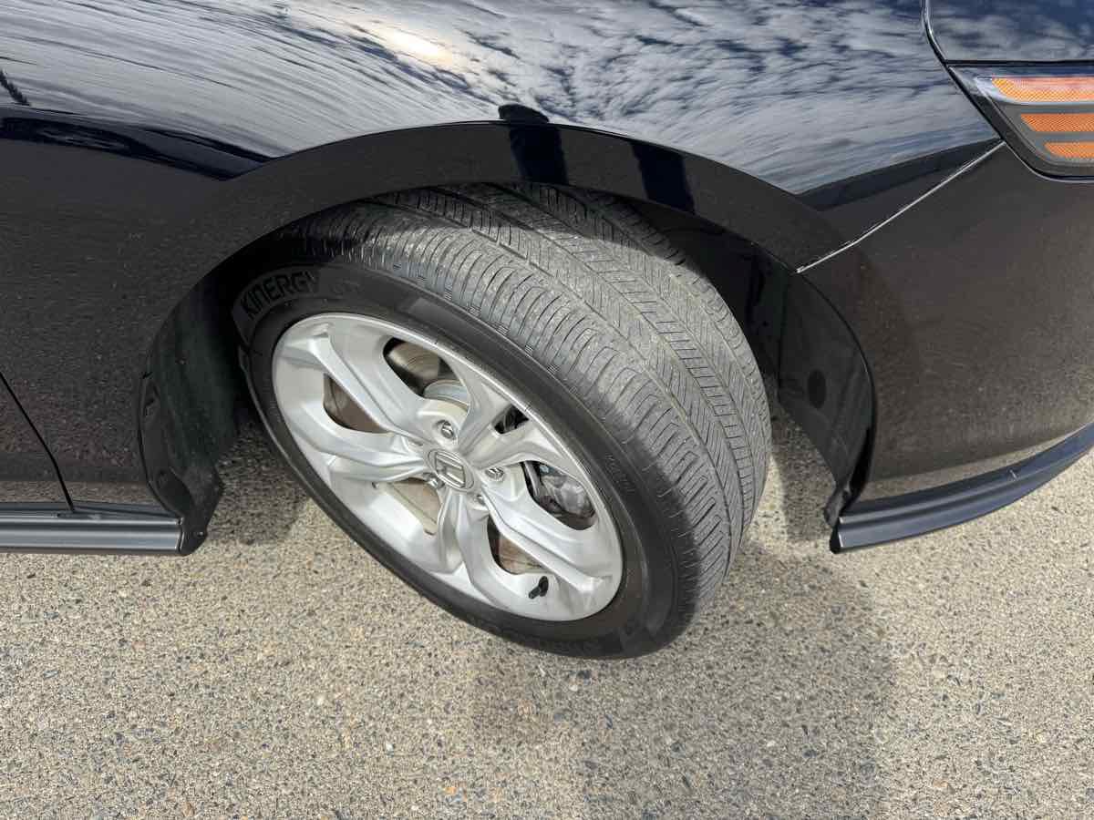 Used 2023 Honda Accord LX image 40