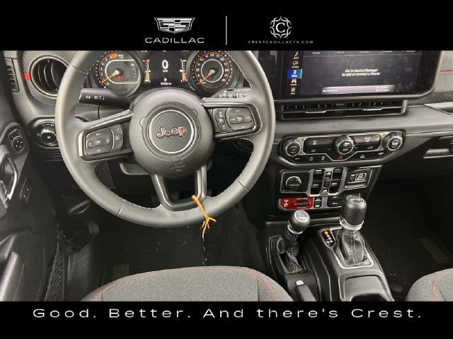 Used 2025 Jeep Wrangler Unlimited Rubicon AWD/4WD image 11
