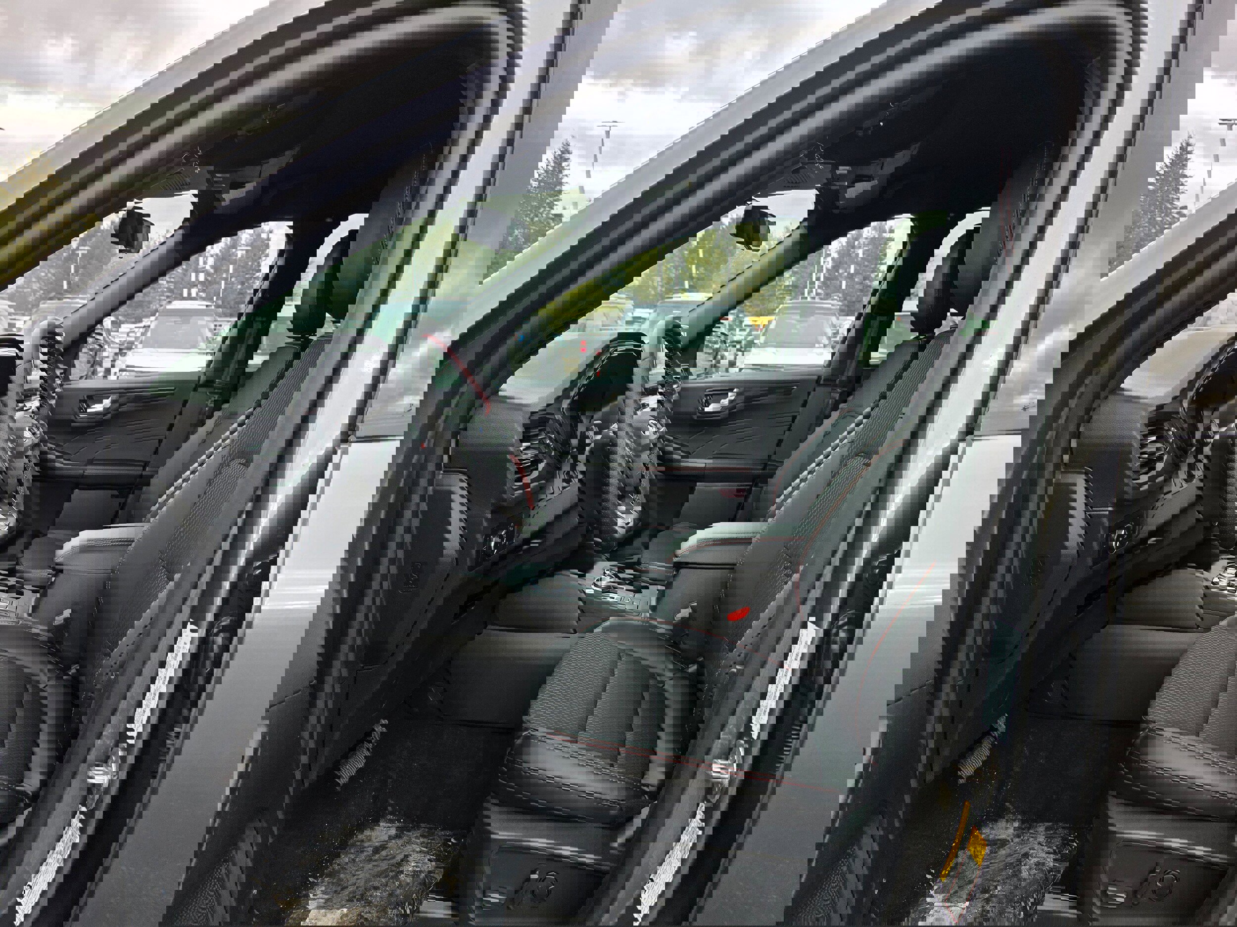 New 2026 Ford Escape ST-Line Select w/ Equipment Group 401A image 20