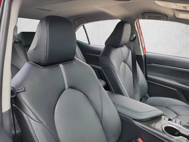 Used 2024 Toyota Camry XLE image 15