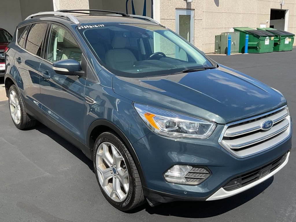 Used 2019 Ford Escape Titanium AWD/4WD image 3