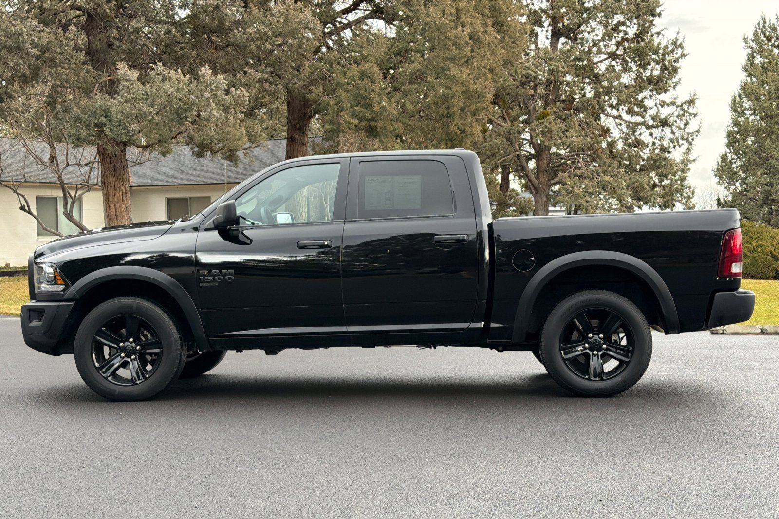 Used 2024 RAM 1500 Classic Warlock image 7