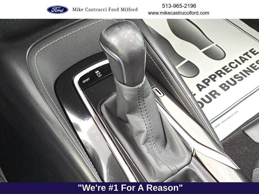 Used 2020 Toyota Corolla SE image 19