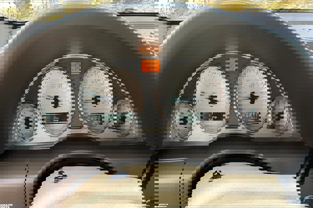 Used 2002 Buick Rendezvous CX w/ Versatility Pkg image 13