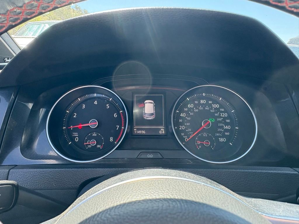 Used 2015 Volkswagen GTI SE FWD image 17