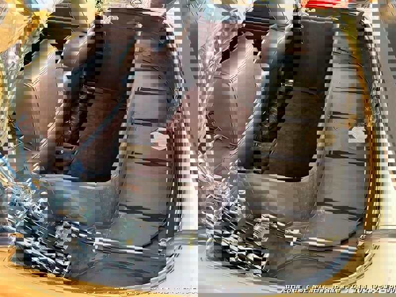 Used 1988 Mercedes-Benz 560 SL image 24